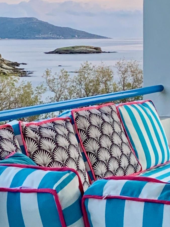 Beach House Set In A Beautiful Bay Kárisztosz Kültér fotó